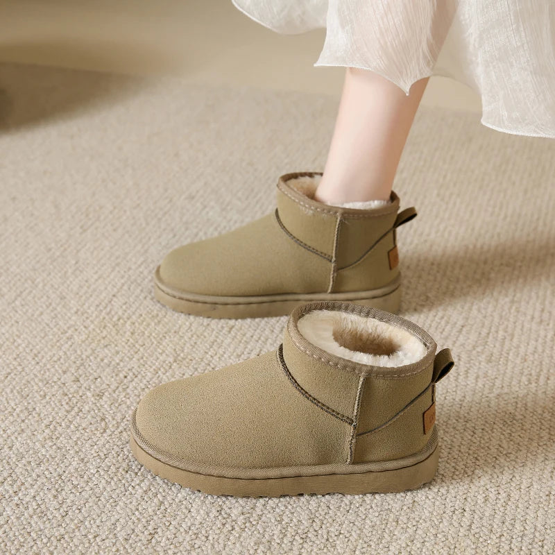 Snow Boots Women's Short Tube Thickened Cotton Shoes Non-slip Winter New Shoes Student Women's Shoes 2023 Black Boots