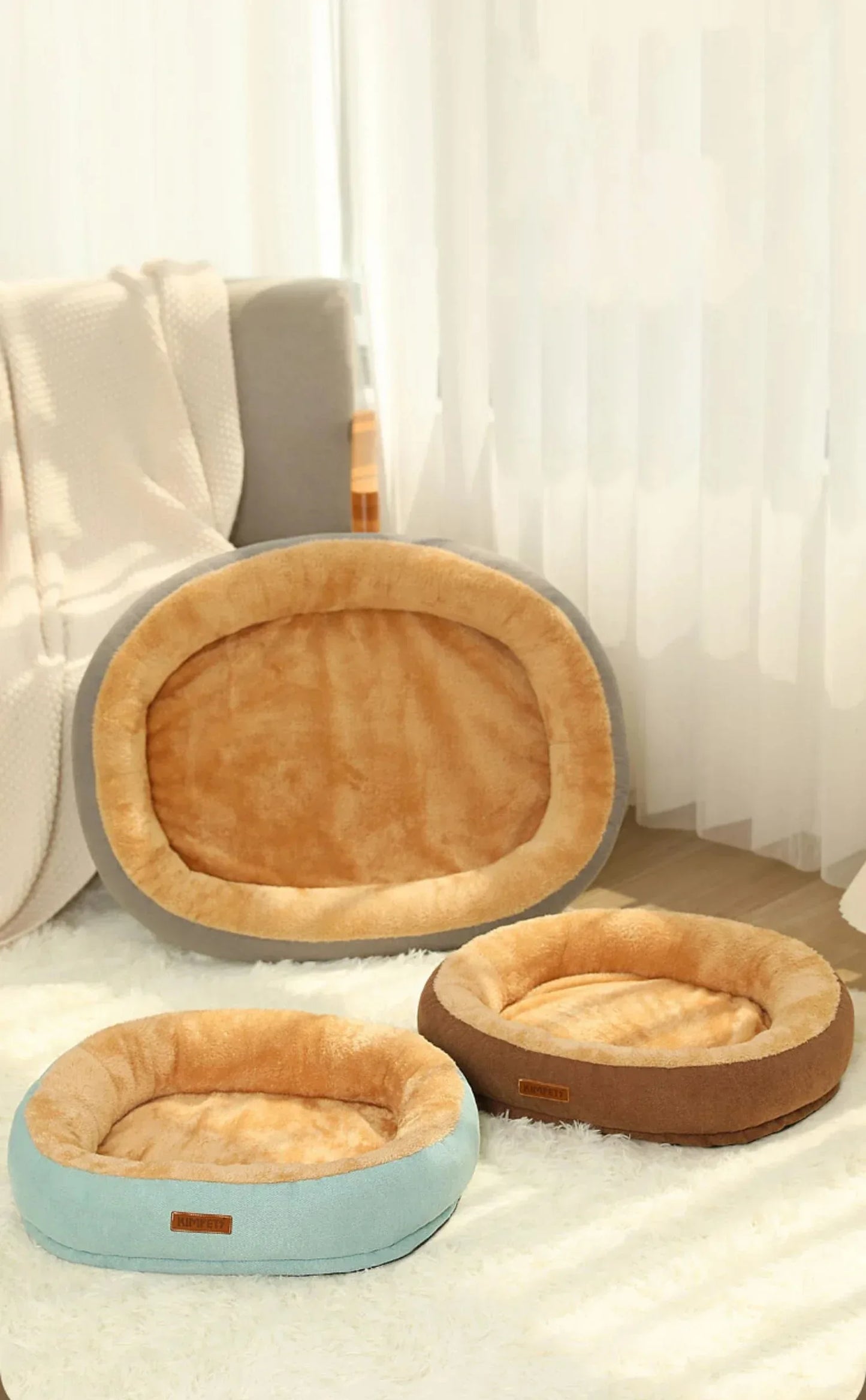 Warm Puppy Bed for Winter Cats Plush Goods Fluffy Beds Pet Accessories Houses Cushions Habitats Dog Mat Basket Supplies Kitten