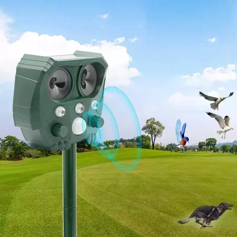 1 PC Garden Solar Powered Outdoor Animal Repeller Motion Sensor Flash Light Dog Cat Raccoon Rabbit Animal Dispeller