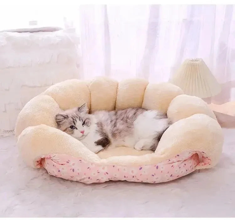 Pet Supplies for Winter Bed Cats Cartoon Kitten Warm Accessories Fluffy Plush Beds Goods House Accessory Basket Dog Puppy All