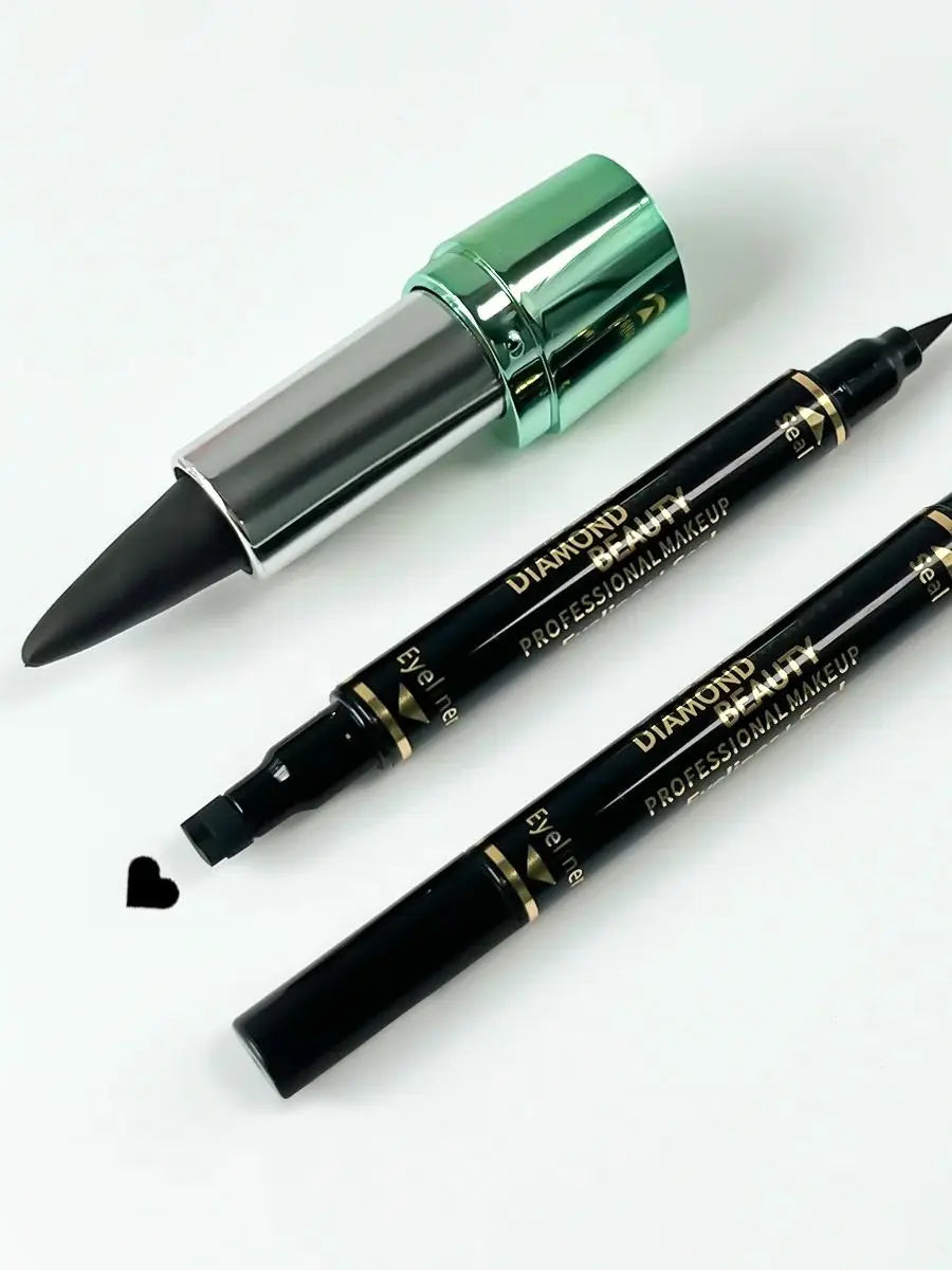 Love Seal Eyeliner Black Eyeliner Set Waterproof Long-lasting Black Eyeshadow Set