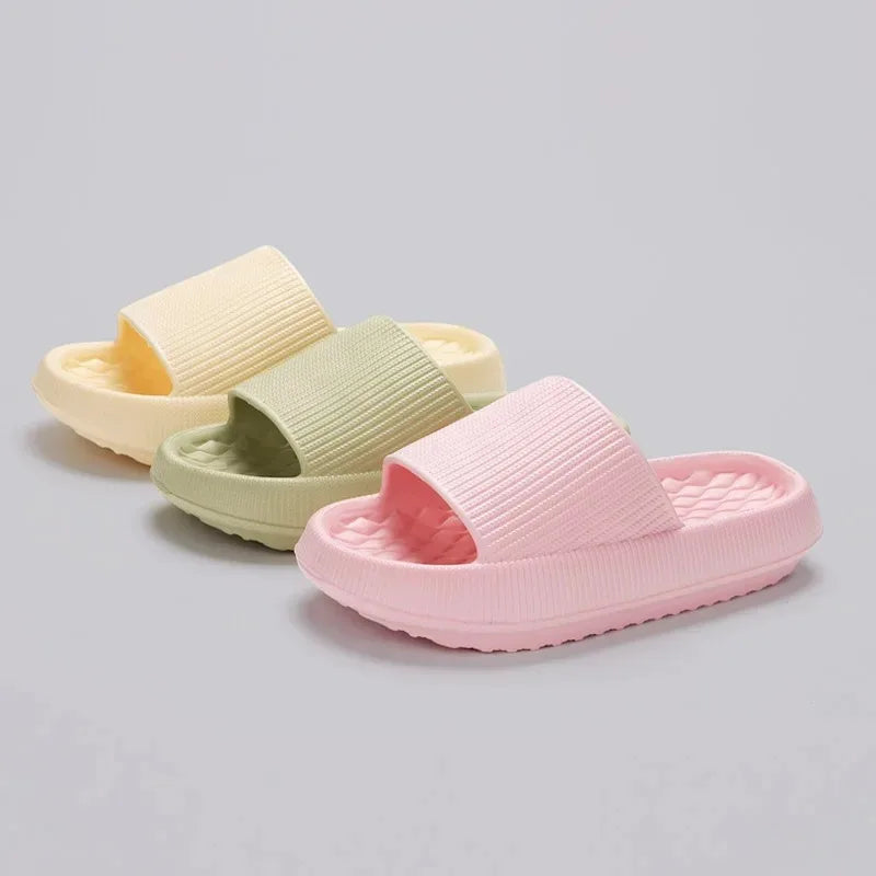 4cm Thick Platform Pillow Slippers Women 2024 Summer Eva Soft Sole Indoor Slides Woman Flat Non Slip Bathrooom Home Slippers