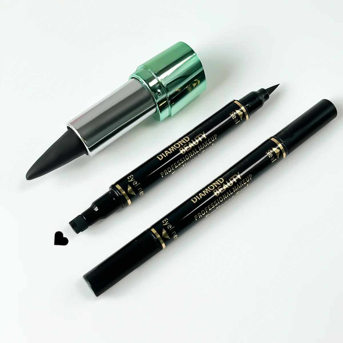 Love Seal Eyeliner Black Eyeliner Set Waterproof Long-lasting Black Eyeshadow Set