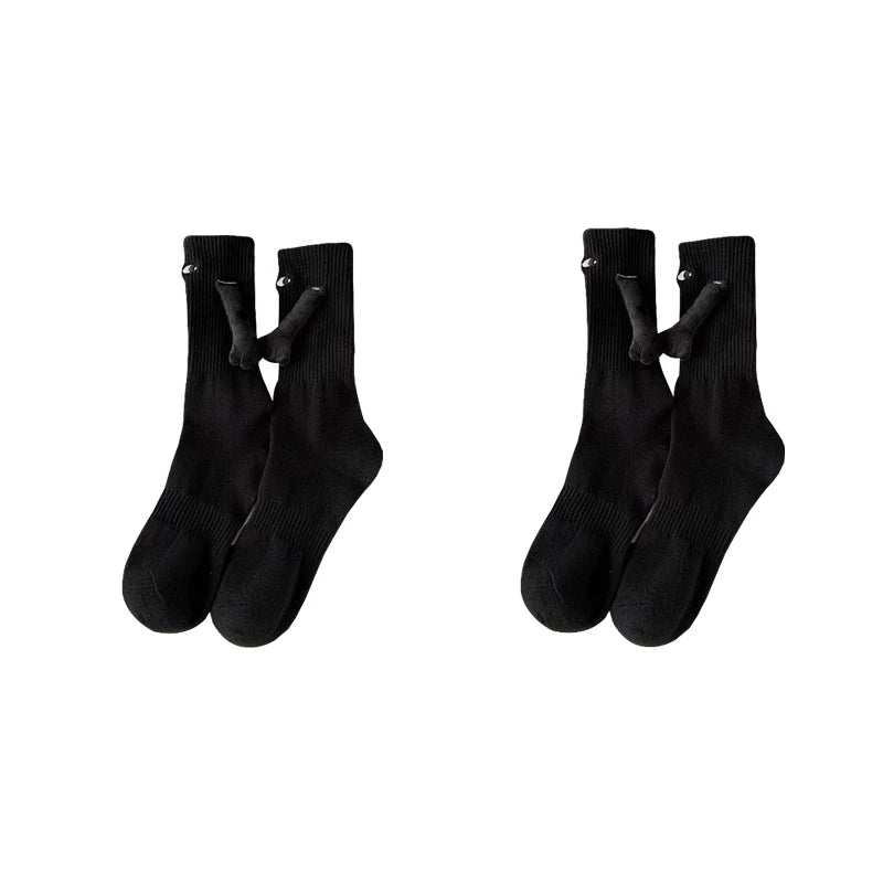 2 Pairs Hand Holding Socks Medium Tube Socks Men And Women's Trend Personalized Magnetic Suction Black And White Couple Socks