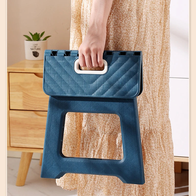 Folding stool portable kindergarten train Maza home subway thickened reinforced chair outdoor small bench