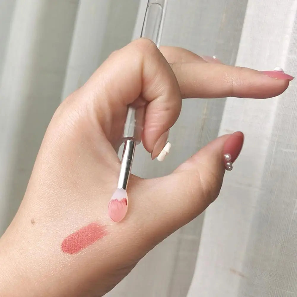 Upgrade Silicone Lip Brush Portable Round Head Lip Brush Professional Mini Concealer Smudge Brush With Cover Makeup Brush