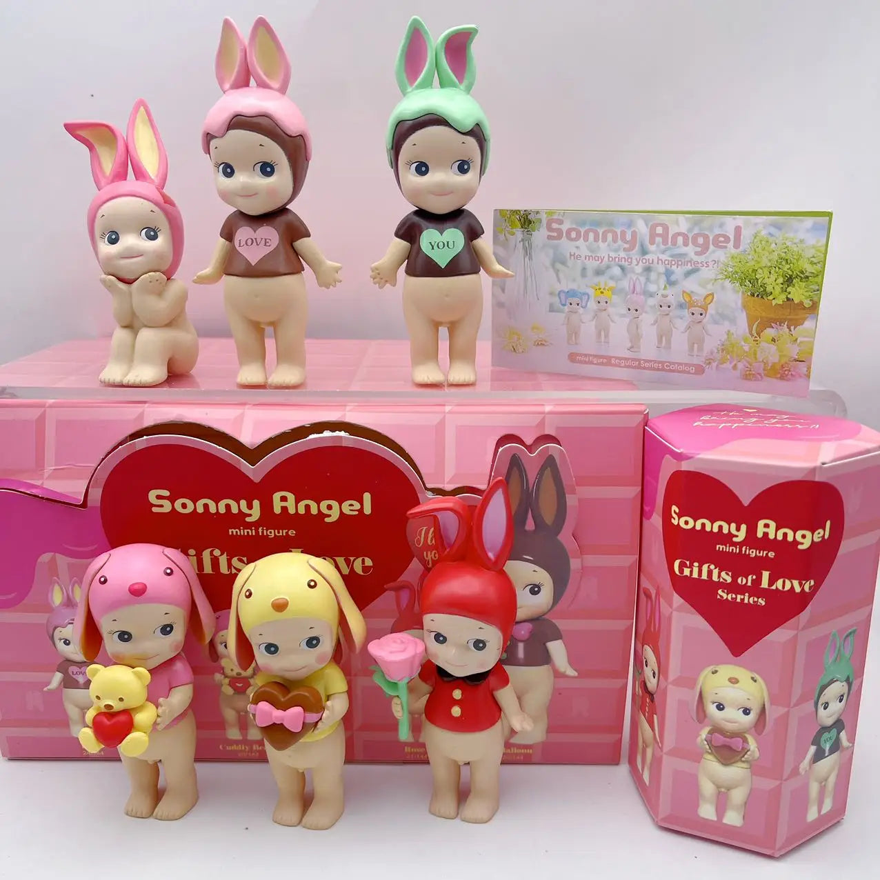 The latest Love gift series hand office desk car decoration holiday gift toy