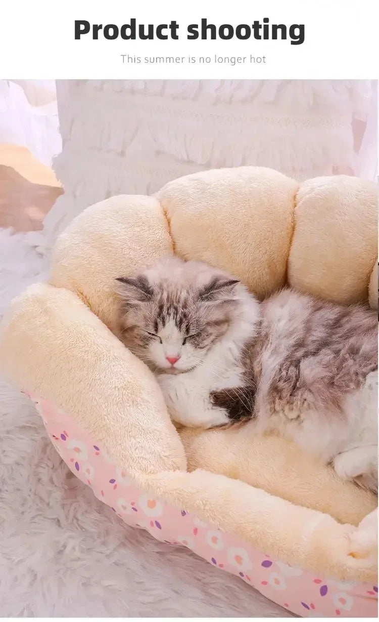 Pet Supplies for Winter Bed Cats Cartoon Kitten Warm Accessories Fluffy Plush Beds Goods House Accessory Basket Dog Puppy All