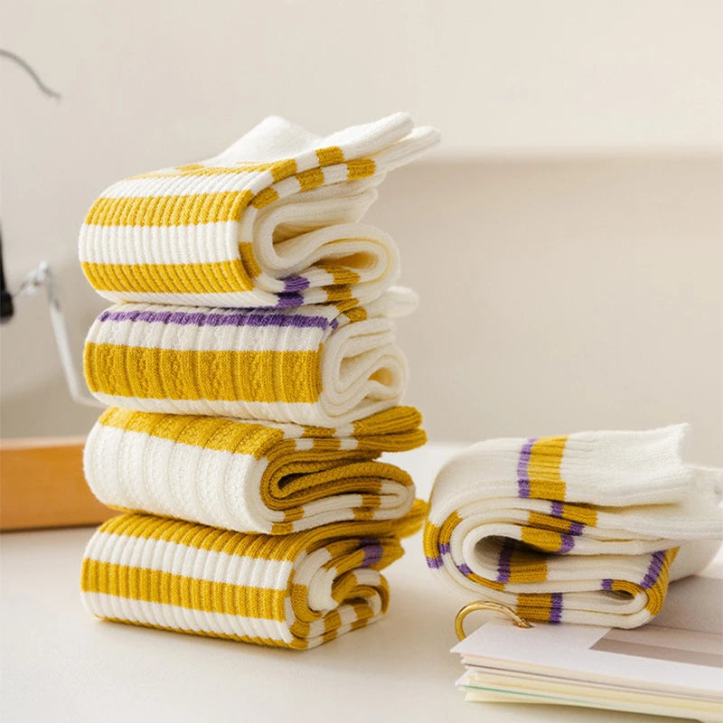 5 Pairs Of Korean Autumn And Winter Yellow Striped Socks Cute Casual Pure Cotton Socks Women's Sports Warm Socks Set