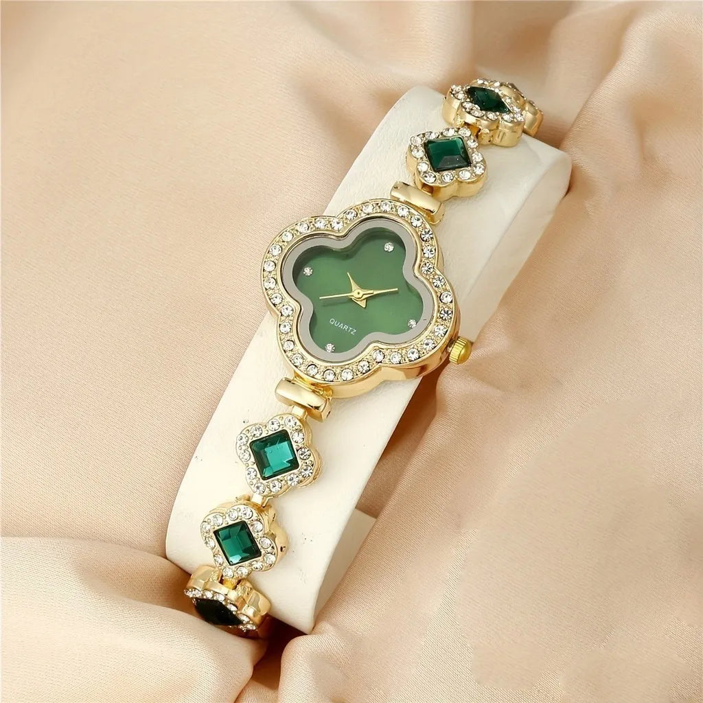 Kegllect Women's Watch Clover Pointer Quartz Baroque Rhinestone Analog Wrist & 4pcs Jewelry Set Gift for Mom Her