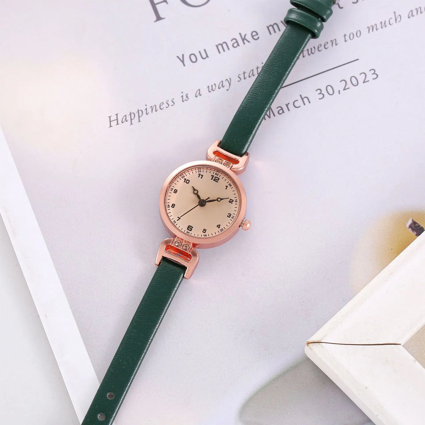 Kegllect Ladies Small Dial Quartz Watch Women Minimalist PU Belt Watches Classic Pointer Wristwatch for Girls
