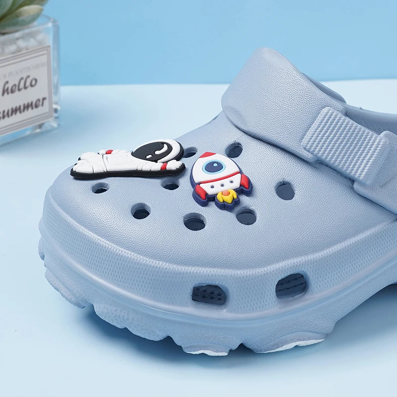 New Summer Sandals 3-15 Years Children's Slippers Baby Girls Shoes Non-Slip Clogs Cartoon Cute Infant Girls Sandals Boys Shoes