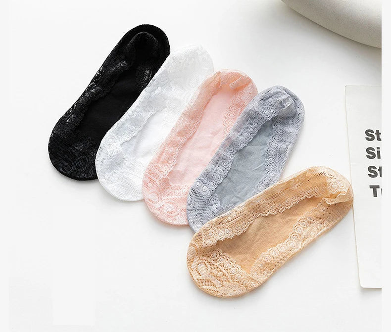 Socks For Women Summer Thin Fashion Lace Flower Invisible No Show Short Antiskid Ankle Socks Soft Boat Sock 5 Pairs