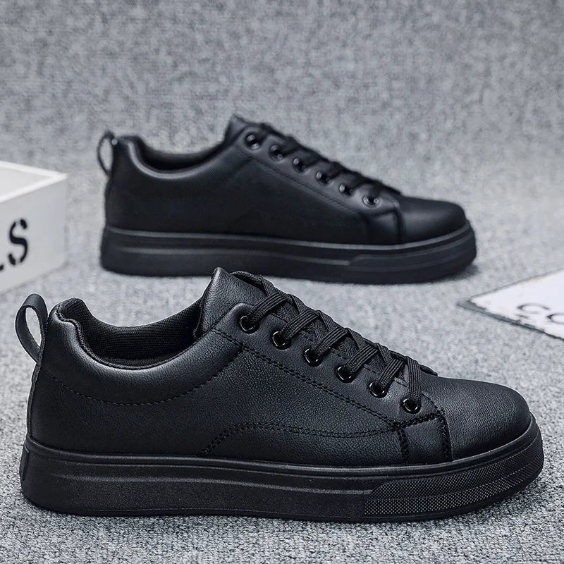 New Spring and Autumn Men's Casual Board Shoes Trendy Student White Shoes, Fashionable Men's Single Shoes
