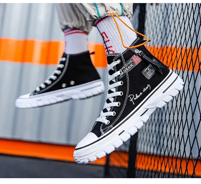 New high top breathable canvas shoes Korean version fashionable men's casual shoes student board shoes