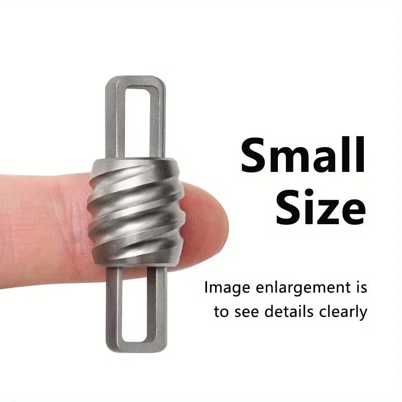 1pc NEW Titanium Alloy Keychain Quick Release Car Keychain Mini Quick Opening Metal Ring Buckle Unisex Gray
