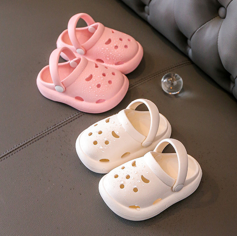 2023 Boys Girls Summer Kids Clogs Children's Hole Shoes Infant Indoor Slippers Non-Slip Beach Sandals Toddler Baby Home Shoes