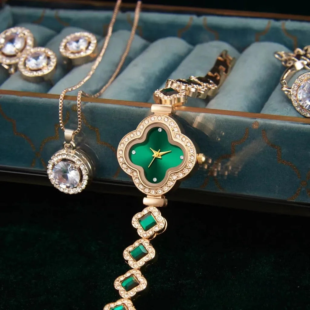 Kegllect Women Watch Vintage Set Diamond es Small Green Wrist No Box