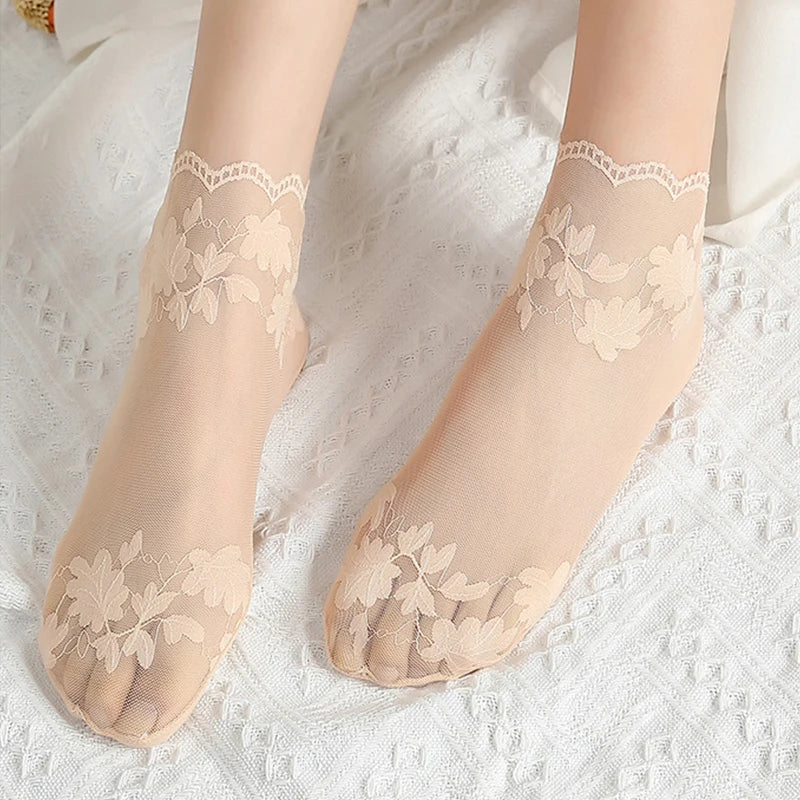 Socks women's Lace Transparent Lolita Invisible Summer Thin Non-slip Short Ankle Black Low Cut Boat Sock