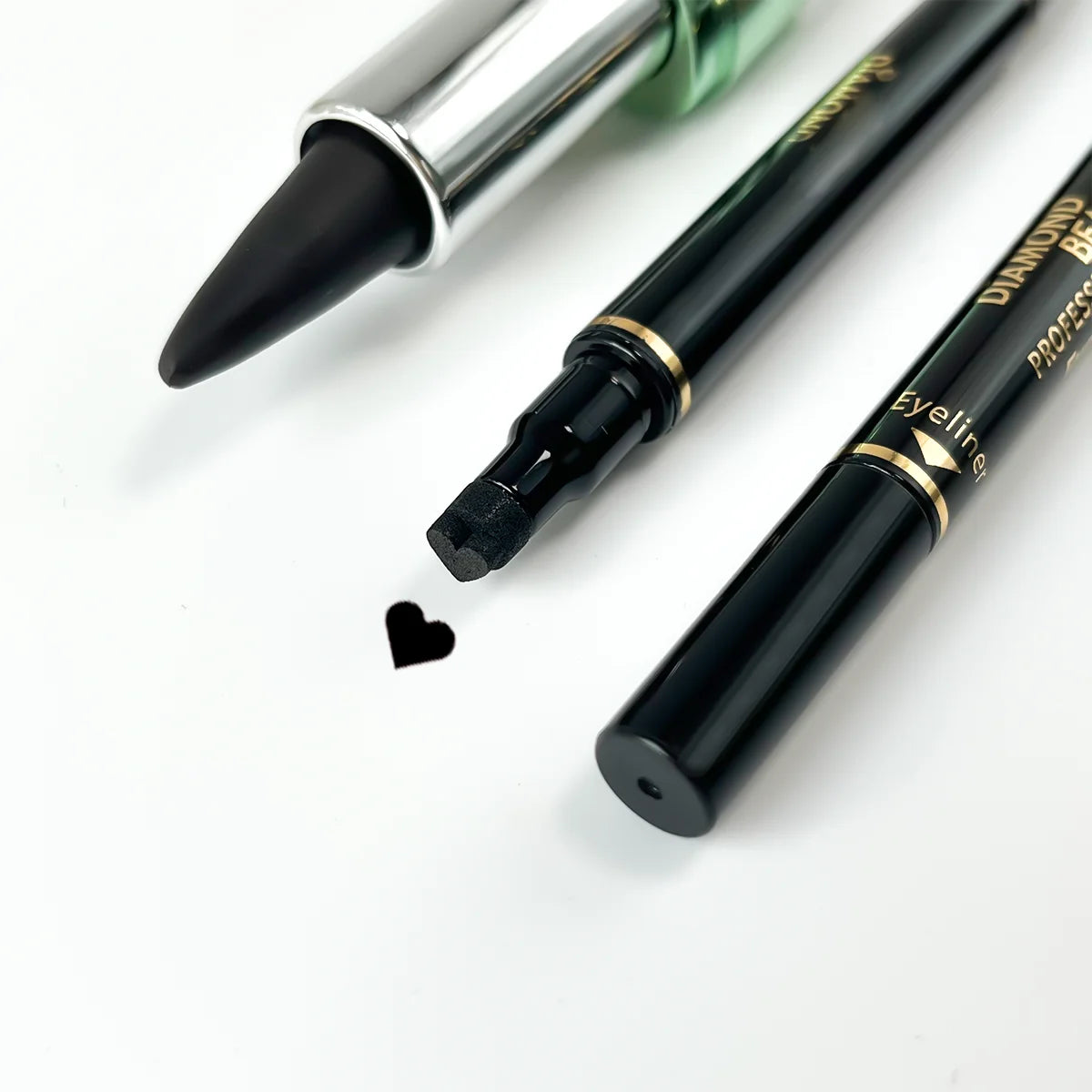 Love Seal Eyeliner Black Eyeliner Set Waterproof Long-lasting Black Eyeshadow Set