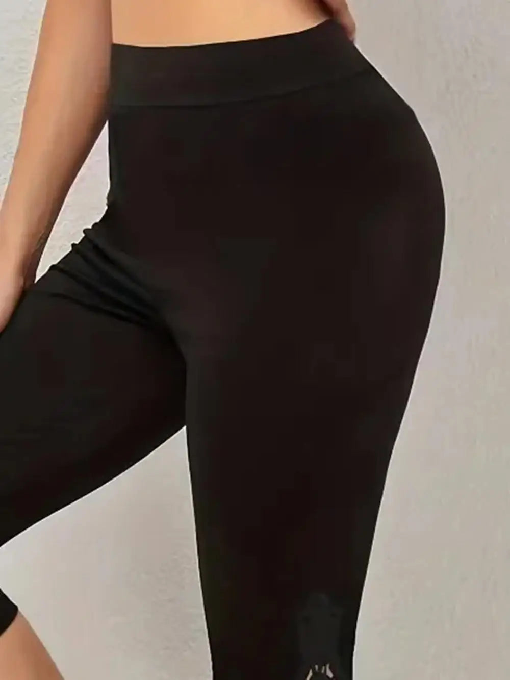 Women's Solid Color Stretch Cropped Seven Leggings Casual Tight Cropped Sevenpants Fashion High-waisted Stretch Pants Women