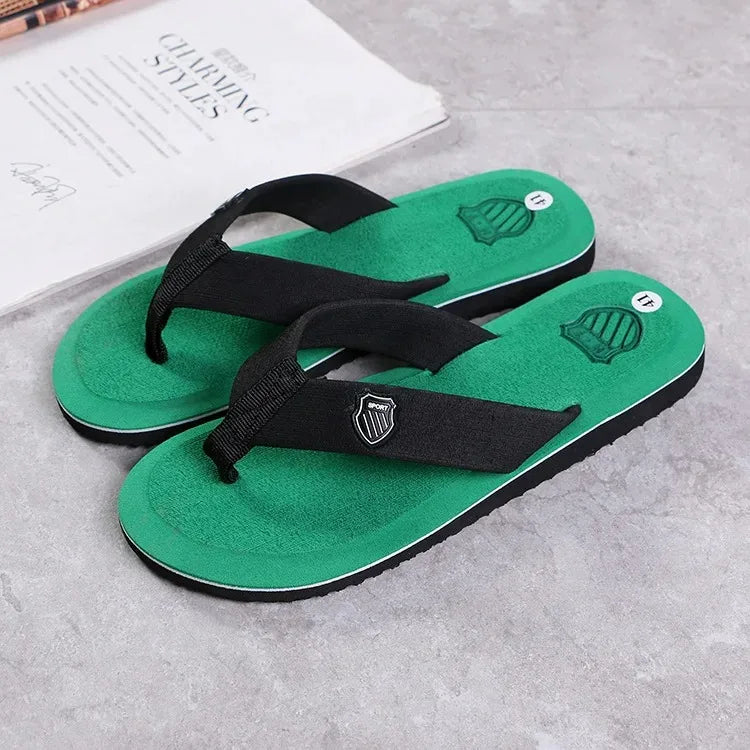 Summer Slippers Men Flip Flops Beach Sandals Non-Slip Casual Flat Shoes 2023 Slippers Indoor House Shoes For Men Outdoor Slides
