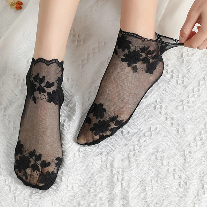 Socks women's Lace Transparent Lolita Invisible Summer Thin Non-slip Short Ankle Black Low Cut Boat Sock