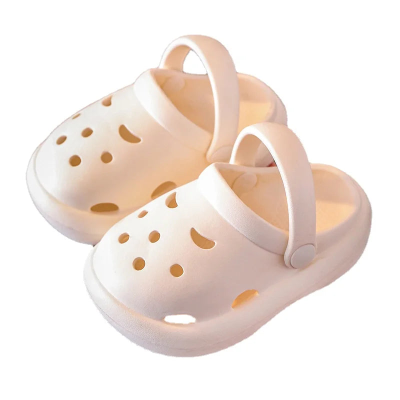 2023 Boys Girls Summer Kids Clogs Children's Hole Shoes Infant Indoor Slippers Non-Slip Beach Sandals Toddler Baby Home Shoes