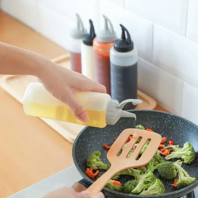 Squeeze Bottles for Sauces with Twist Caps, Refillable Condiment Squeeze Bottle(350ml) - For Oil, Soy Sauce, Ketchup, Mustard, Vinegar