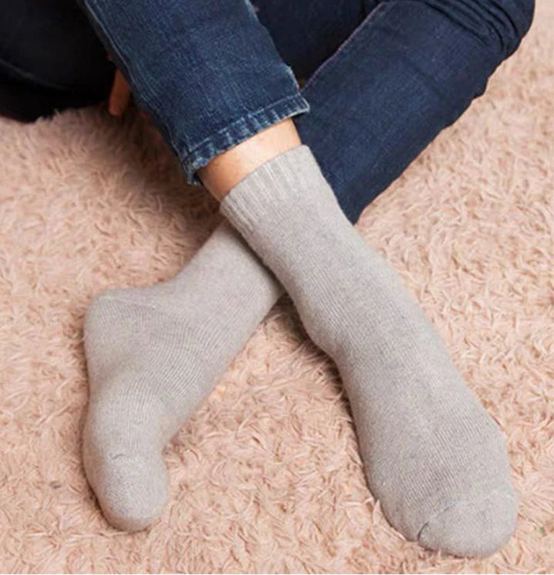 5 Pairs Of Winter Women's Warm Socks Solid Color Casual Extra Thick Warm Plush Socks High Quality Warm Wool Socks