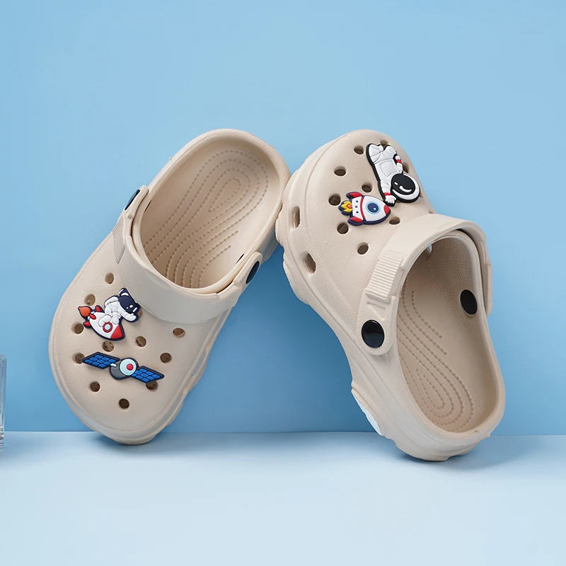 New Summer Sandals 3-15 Years Children's Slippers Baby Girls Shoes Non-Slip Clogs Cartoon Cute Infant Girls Sandals Boys Shoes