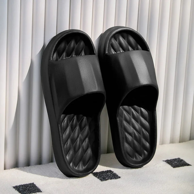 Summer Women's Slippers Cartoon Bear Indoor Soft Sole Comfortable Exquisite Slides Bathroom Anti-slip Beach Outdoor Leisure Shoe