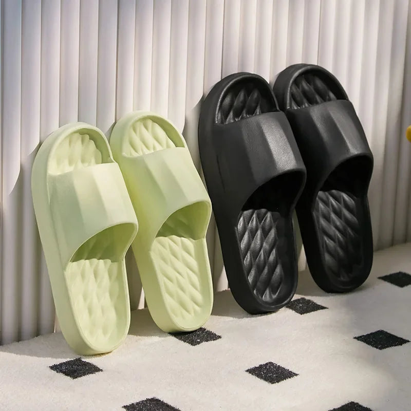 Summer Women's Slippers Cartoon Bear Indoor Soft Sole Comfortable Exquisite Slides Bathroom Anti-slip Beach Outdoor Leisure Shoe