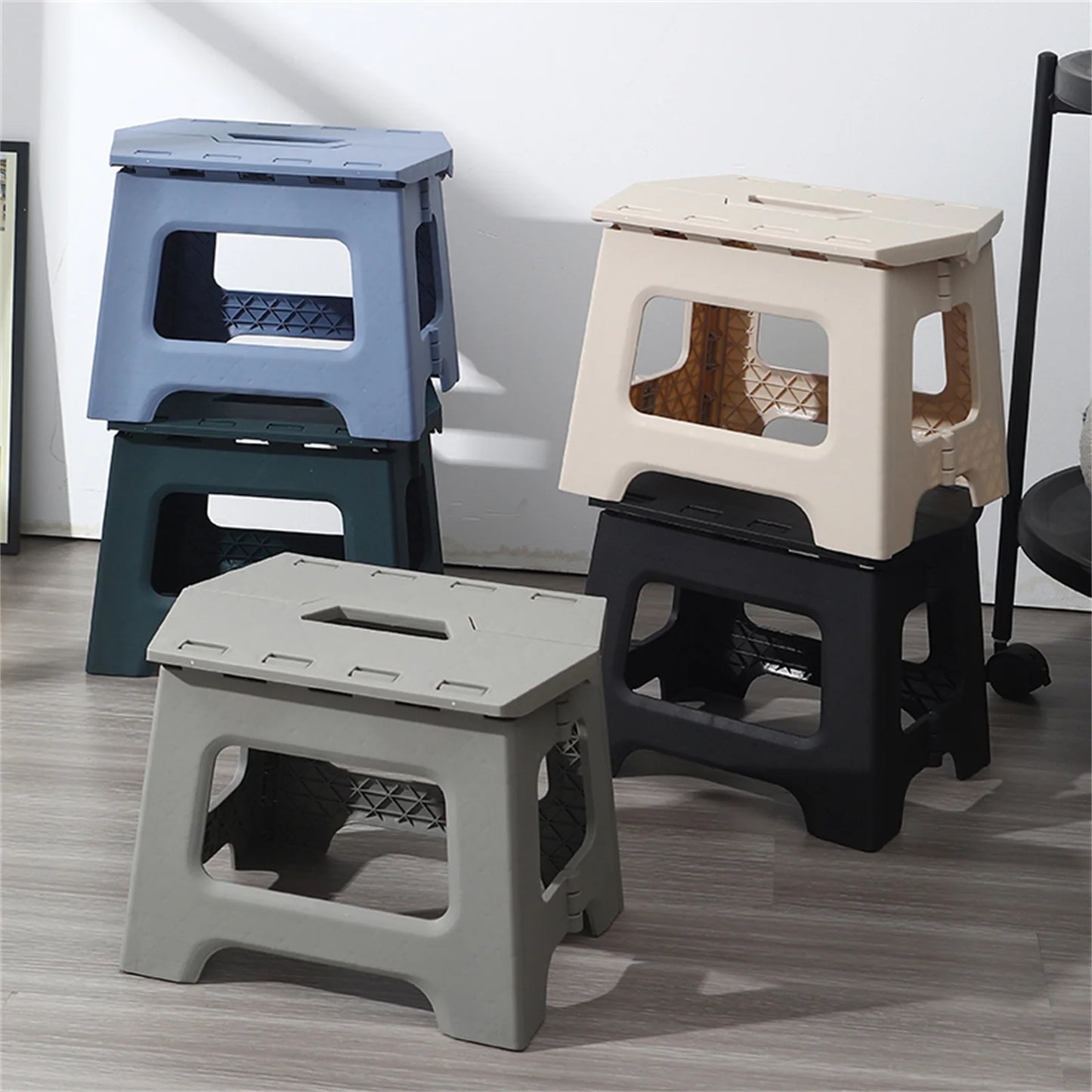 Folding Stools, Portable Folding Chairs, Train Home, Subway Chairs, Outdoor Low Stools, Fishing Chairs, Beach Chairs