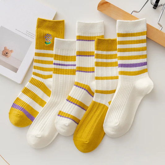 5 Pairs Of Korean Autumn And Winter Yellow Striped Socks Cute Casual Pure Cotton Socks Women's Sports Warm Socks Set