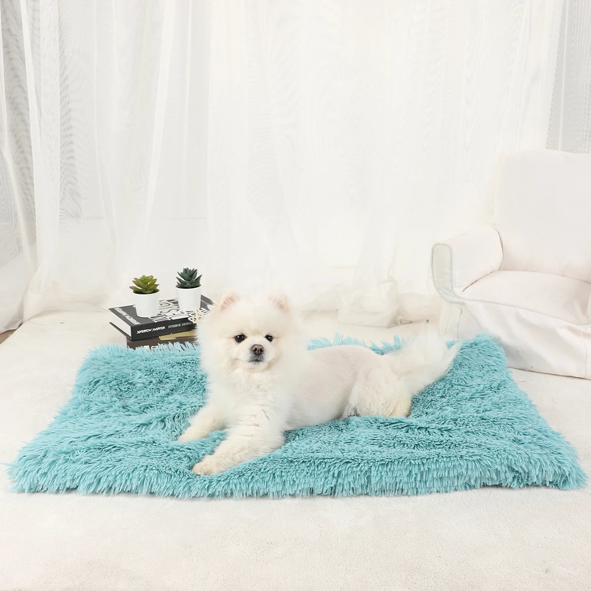 Dog Blanket Pet Bed Warm Beds for Dogs Medium Supplies Accessories Kennel Small Cats Large Basket Washable Puppy Plush Mat