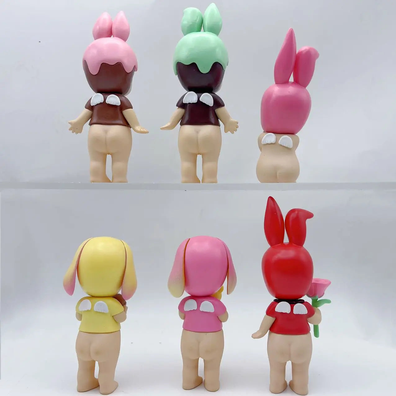 The latest Love gift series hand office desk car decoration holiday gift toy